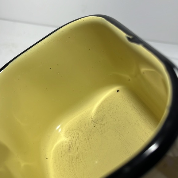 Vintage Beco Ware Refrigerator Dish Yellow Enamel Metal Black‎ Trim Glass Lid - Picture 11 of 13